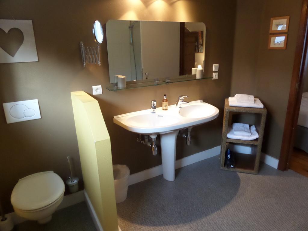 L'Etape Fagnarde - Bed, Breakfast & Sauna Spa Bagian luar foto